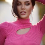 вип эскорт от  Виталина работает в Питере