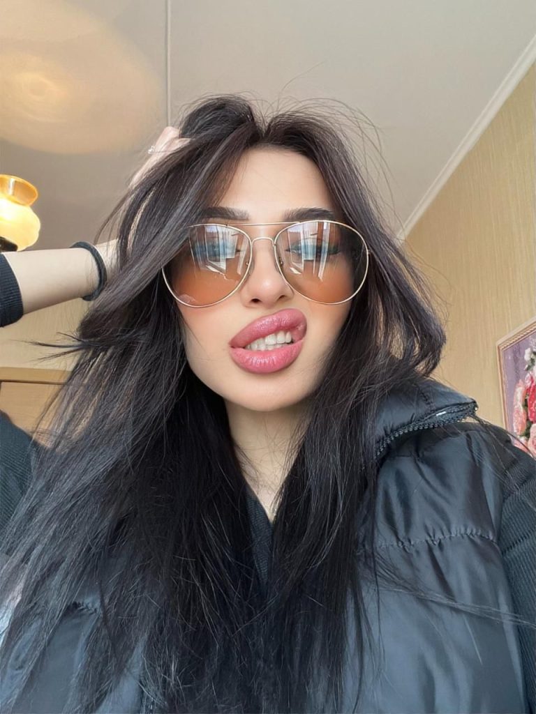 Лучшие эскорт услуги от Нона работает в Питере