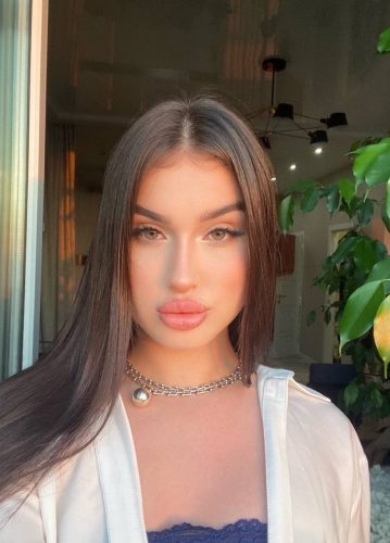 вип эскорт от  Карина в Питере